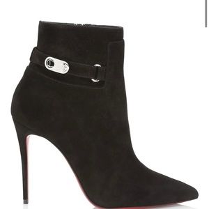 Christian Louboutin
Lock So Kate 100 Suede Bootie